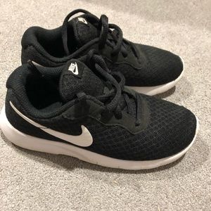 Nike sneakers 12c boys